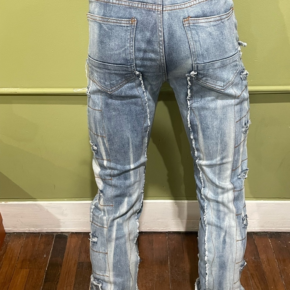 Blue Skinny Jeans with Distressing and Faded Look stacked slim fit - Picture 2 of 3
